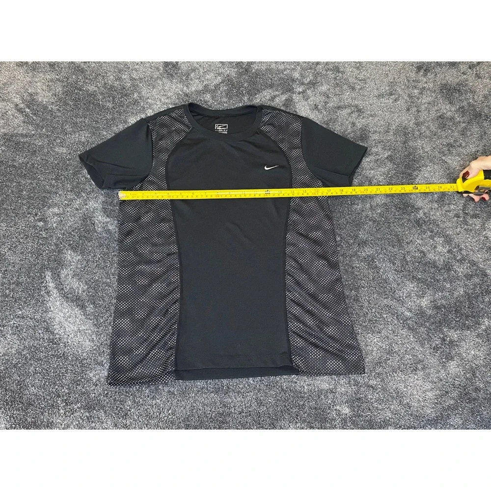 Nike Fit Dry Women Black White Dot Mesh Panel Activewear T-Shirt Size M